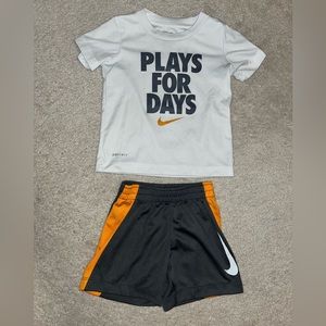 Nike Dri-Fit Outfit Shorts and Short Sleeves 2T